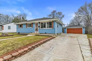 8126 W Glen Ave, Milwaukee, WI 53218 - Photo 32