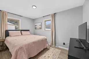 8126 W Glen Ave, Milwaukee, WI 53218 - Photo 14