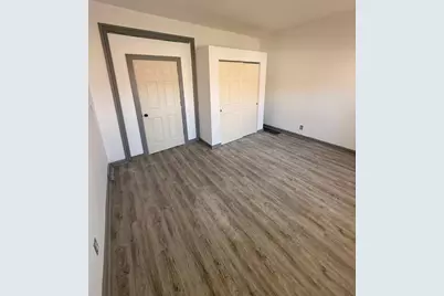 1433 W National Ave, Milwaukee, WI 53204 - Photo 18