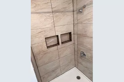 1433 W National Ave, Milwaukee, WI 53204 - Photo 6