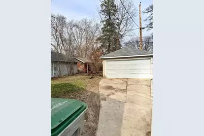 4628 W Leon Ter, Milwaukee, WI 53216 - Photo 18