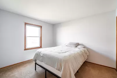 1507  Cherrywood Dr, Waukesha, WI 53188 - Photo 16