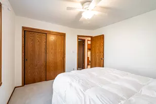 1507 Cherrywood Dr, Waukesha, WI 53188 - Photo 14