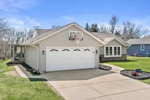 711 E Bridlewood Ln, Oak Creek, WI 53154 - Photo 48