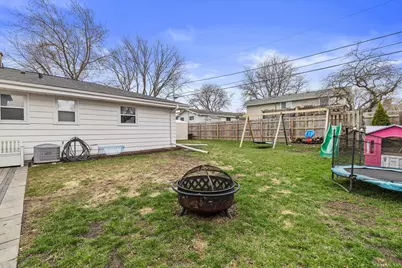 148  Echo Ln, Racine, WI 53406 - Photo 34