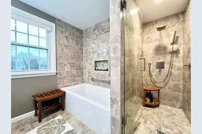 12558 N Woodland Dr, Mequon, WI 53092 - Photo 22