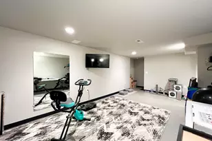 12558 N Woodland Dr, Mequon, WI 53092 - Photo 36