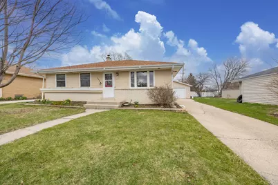 2242 W Carrington Ave, Oak Creek, WI 53154 - Photo 36