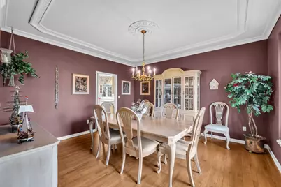 101  Lamplighter Ln, Racine, WI 53402 - Photo 8