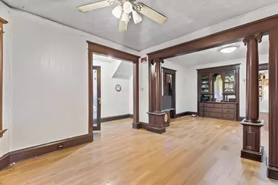 2610 N 10th St, Milwaukee, WI 53206 - Photo 2