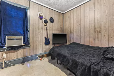 2610 N 10th St, Milwaukee, WI 53206 - Photo 16