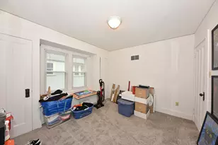 6633 W Lloyd St, Wauwatosa, WI 53213 - Photo 24