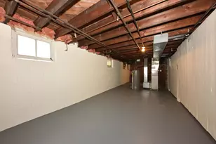 6633 W Lloyd St, Wauwatosa, WI 53213 - Photo 34