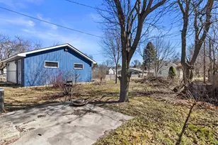 546 Sumner St, Genoa City, WI 53128 - Photo 24