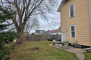 219 Emerald St, Watertown, WI 53098 - Photo 6