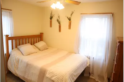 4155 N 110th St, Wauwatosa, WI 53222 - Photo 10