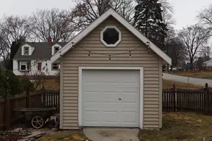 4155 N 110th St, Wauwatosa, WI 53222 - Photo 16