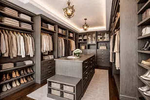 2006 E Lafayette Pl, Milwaukee, WI 53202 - Photo 20