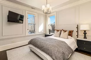 2006 E Lafayette Pl, Milwaukee, WI 53202 - Photo 24