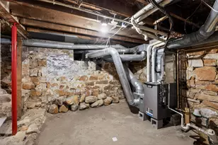 413 East St, Baraboo, WI 53913 - Photo 22