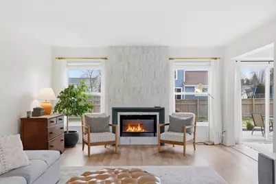 116 N Weiss Way, Saukville, WI 53080 - Photo 8