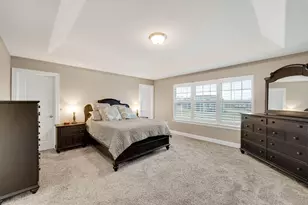 W236N7272 Meadow Ct, Sussex, WI 53089 - Photo 16