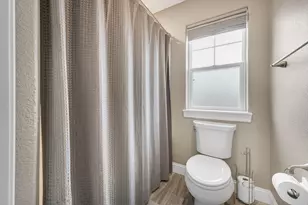 W236N7272 Meadow Ct, Sussex, WI 53089 - Photo 24