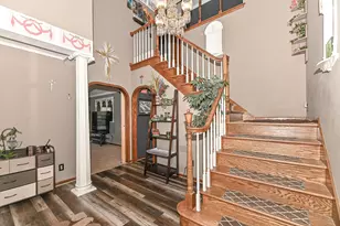 W267S7535 Olympia Ct, Vernon, WI 53189 - Photo 6