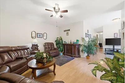 2338 N Dr William Finlayson St #2340, Milwaukee, WI 53212 - Photo 4