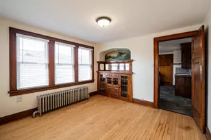 2213 S 72nd St, West Allis, WI 53219 - Photo 6