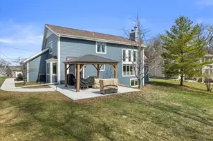 N29W26601 Peterson Dr, Delafield, WI 53072 - Photo 54