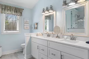 N29W26601 Peterson Dr, Delafield, WI 53072 - Photo 14