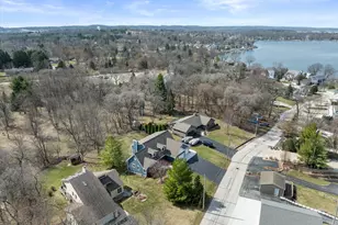 N29W26601 Peterson Dr, Delafield, WI 53072 - Photo 46