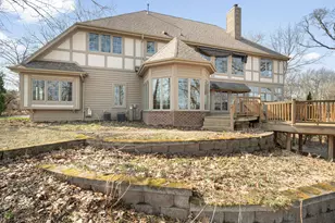 7570 S Cambridge Dr, Franklin, WI 53132 - Photo 46