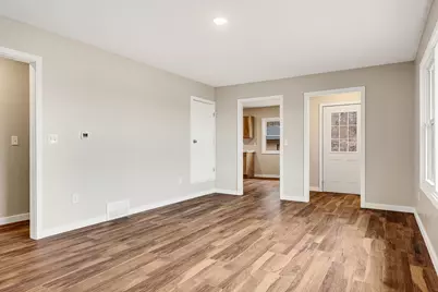 5601  Mormon Coulee Rd, La Crosse, WI 54601 - Photo 4