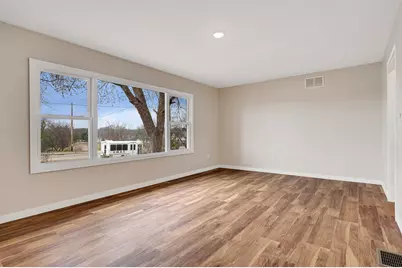 5601  Mormon Coulee Rd, La Crosse, WI 54601 - Photo 2