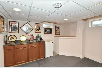 2821  Chancery Ln, Waukesha, WI 53188 - Photo 32