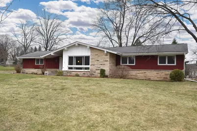 2821  Chancery Ln, Waukesha, WI 53188 - Photo 50
