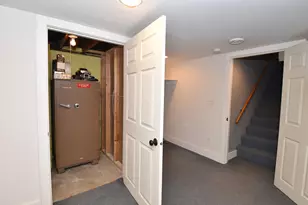 2821 Chancery Ln, Waukesha, WI 53188 - Photo 38