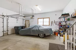 12685 W Barbary Ct, New Berlin, WI 53151 - Photo 36