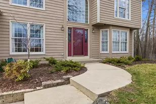 12685 W Barbary Ct, New Berlin, WI 53151 - Photo 38