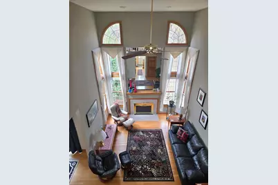 12685 W Barbary Ct, New Berlin, WI 53151 - Photo 6