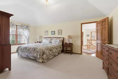 12685 W Barbary Ct, New Berlin, WI 53151 - Photo 22