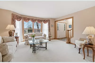 12685 W Barbary Ct, New Berlin, WI 53151 - Photo 14