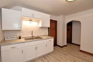 936 S 74th St, West Allis, WI 53214 - Photo 28