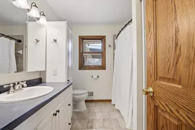 1170  Saratoga Pkwy, Oconomowoc, WI 53066 - Photo 20