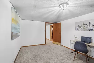 1170  Saratoga Pkwy, Oconomowoc, WI 53066 - Photo 26