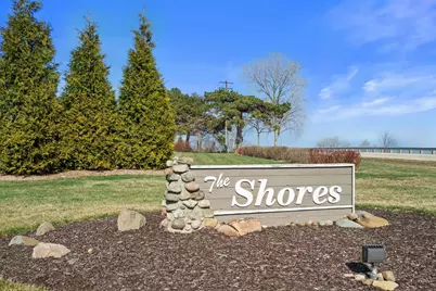 130  Lamplighter Ln, Racine, WI 53402 - Photo 52