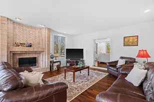 130 Lamplighter Ln, Racine, WI 53402 - Photo 12