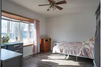 1311  4th St, La Crosse, WI 54601 - Photo 6